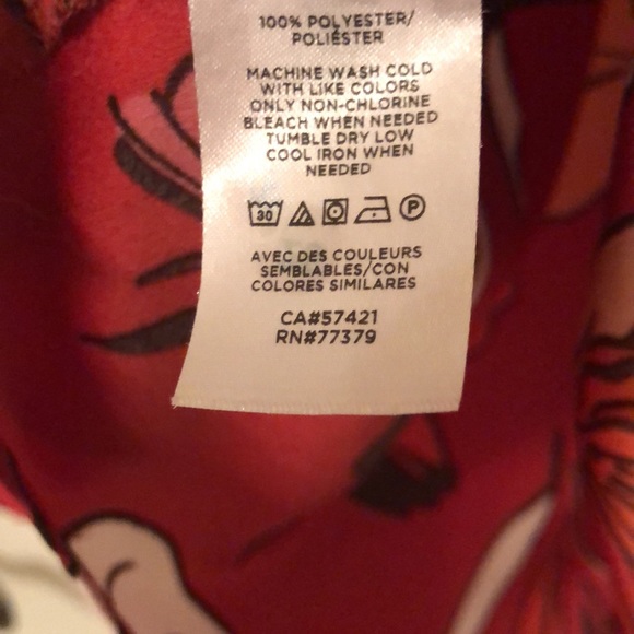 Ann Taylor Petite Floral Shirred Shoulder Top SP - Picture 6 of 7